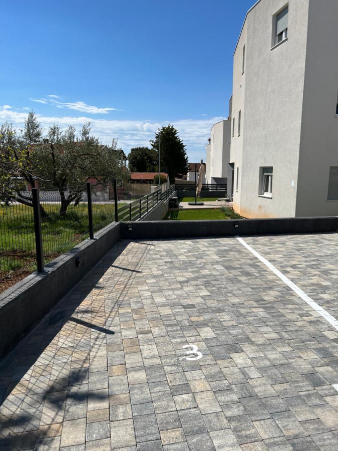 Apartment Sunrise With Private Parking PUY 외부 사진